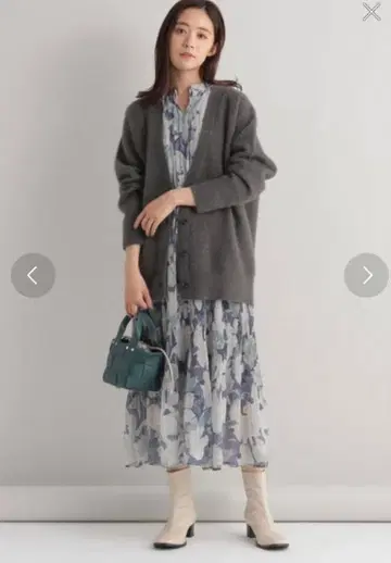 새상품급 Andemiu 안데뮤 가디건 slobe iena 애로우즈