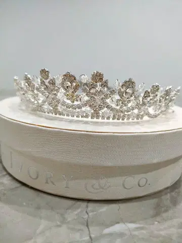 [새상품급] Ivory&co. 티아라 Alexandra