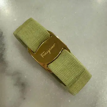 페라가모 머리핀