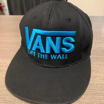 VANS 블랙/블루 캡