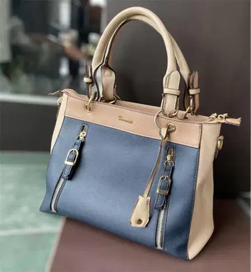 [ 새상품급 ] Sacunit SAC 네이비 아이보리 핸드백