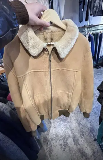 컨디션 최상 MA-1 무스탕 자켓 보머 플라이트 양가죽 구제 의류