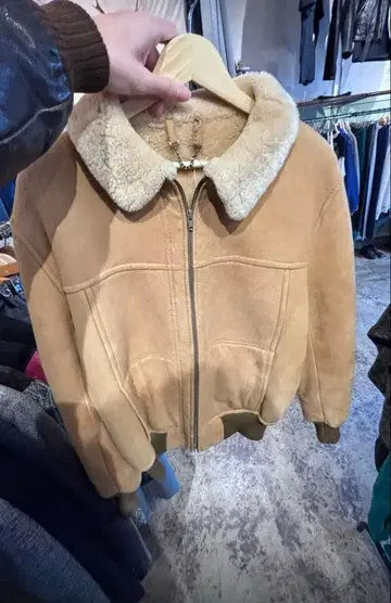 컨디션 최상 MA-1 무스탕 블루종 보머 플라이트 양가죽 구제 의류