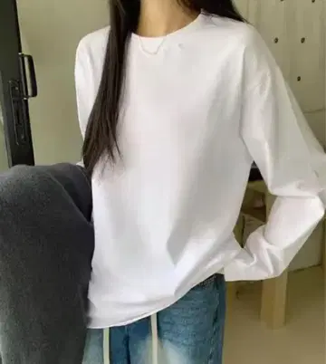 화이트 긴팔 T셔츠 코튼 혼합