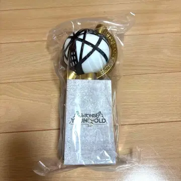 미사용 새상품 SixTONES YOUNGOLD 응원봉