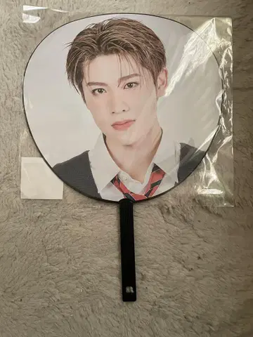 오쿠보 하루 팬미팅 부채