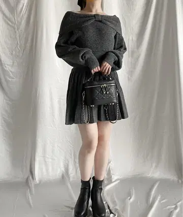 NOMAE 리본 오프숄더 니트 미니 원피스