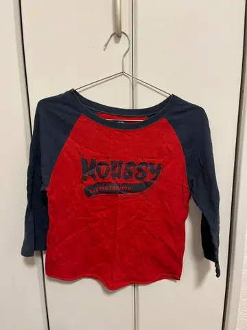 MOUSSY 반팔 T셔츠 FREE 빨간색/네이비