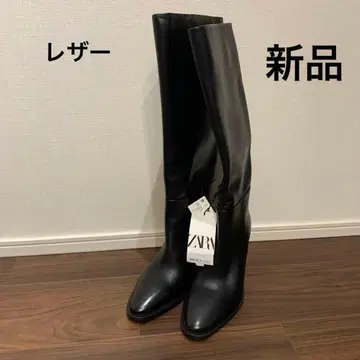 새상품 ZARA 블랙 가죽 롱 부츠 중간 힐