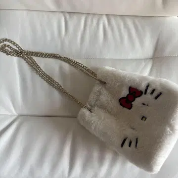 grove 키티 콜라보 퍼 백