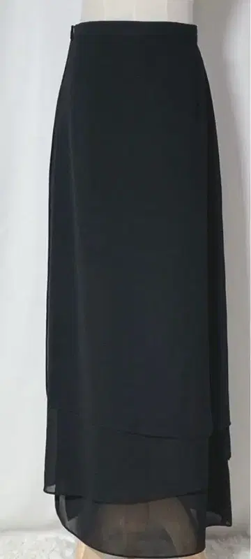 마누엘라 3층 프릴 시어 소재 롱 타이트 스커트 블랙