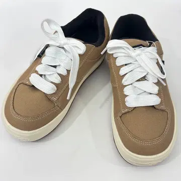 Northwave 베이지 캔버스 스니커즈 새상품