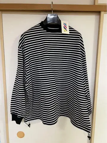 is-ness BALLOON STRIPESLONG TSHIRT 사이즈 M