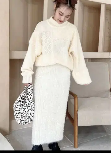 jumelle mix pattern knit 아이보리