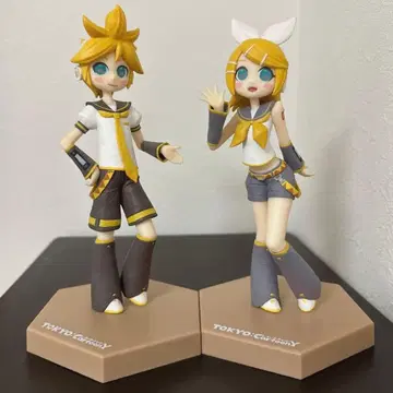도쿄 카트투니 카가미네 렌 카가미네 린 피규어
