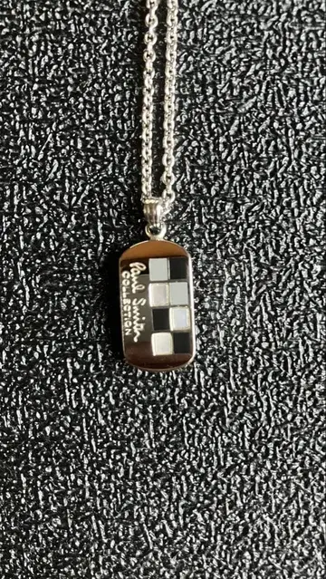 Paul Smith Collection 목걸이