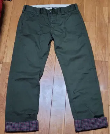 BEAMS 치노 팬츠 체크 무늬 접이식 버튼 포함