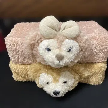 더피 & 셰리메이 티슈 박스 커버