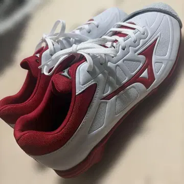 Mizuno 화이트/레드 스파이크 US 5.5