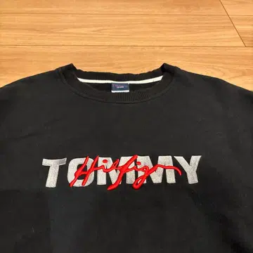 타미힐피거 블랙 트레이닝복