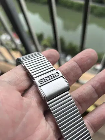 Seiko 스테인리스 스틸 메쉬 팔찌