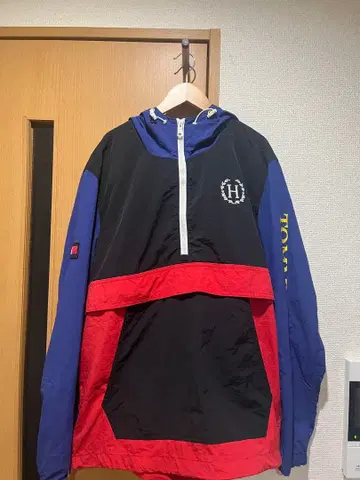 [ Tommy Hilfiger ] 나일론 자켓