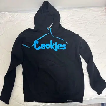 Cookies 후드 부착 후드티 블랙