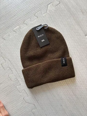 [ 미사용 새상품 ] RVCA 니트 모자