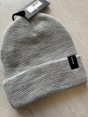 [ 미사용 새상품 ] RVCA 니트 모자