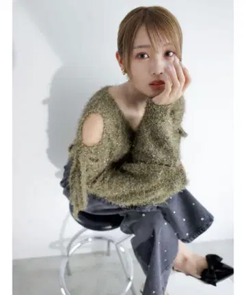 dazzlin x 루나 콜라보 니트