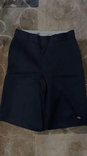 Dickies 네이비 숏팬츠 33