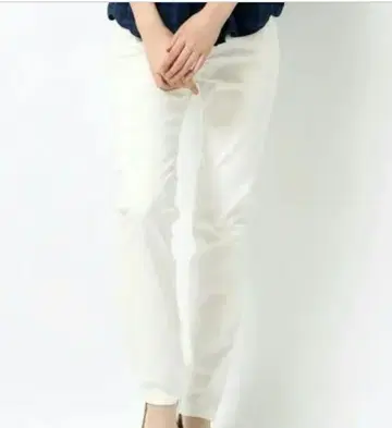 화이트 데님 팬츠