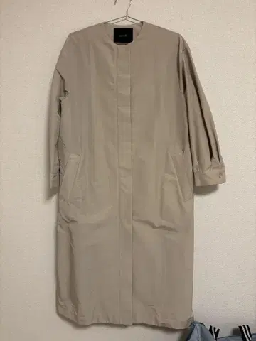 allureville 알아바일 베이지 롱 코트