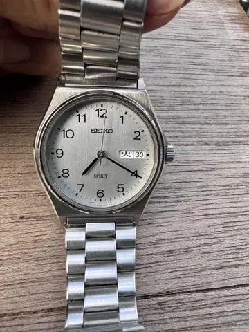 SEIKO SPIRIT 실버 방수 시계