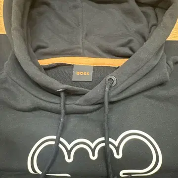BOSS 블랙 후드 부착 후드티 그래픽