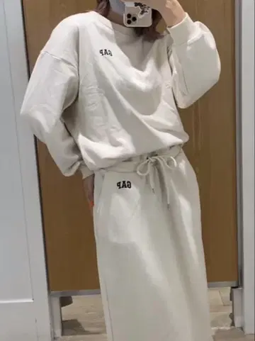 GAP 아이보리 맨투맨 셋업 XXS 사이즈