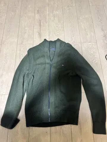 TOMMY HILFIGER 다크 그린 블루종 니트