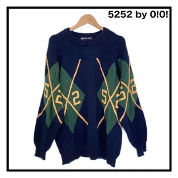 5252 by oioi 니트 스웨터 빅 로고 네이비 한국 둥근넥