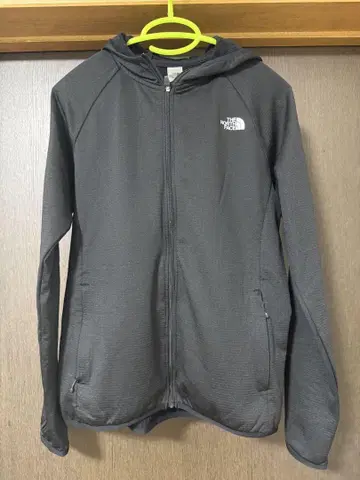 THE NORTH FACE 블랙 후드 부착 후드티