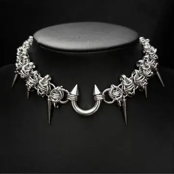 chainmail circular barbell necklace
