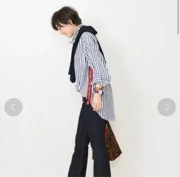 Deuxieme Classe 별주 아메리카나 테이프 부착 스트라이프 셔츠