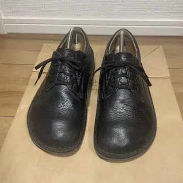 버켄스탁 가죽 신발 멤피스