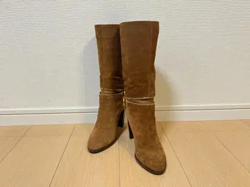 새상품급 세르지오로시 sergio rossi 미들 부츠 블랙 35 1/2