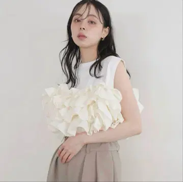 LIAN 프릴 뷔스티에 도킹 T