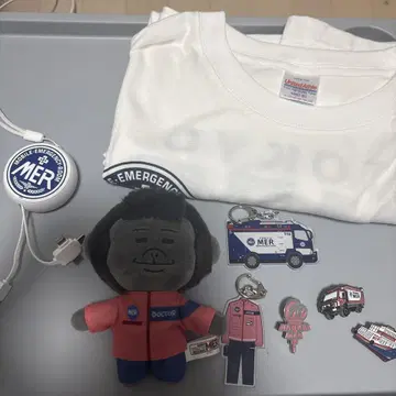 도쿄 MER T셔츠 봉제 인형 키링 세트