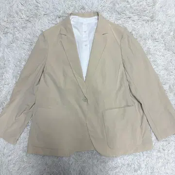 유니클로 띠어리 감동 자켓 내추럴 사이즈 M 테일러드 자켓