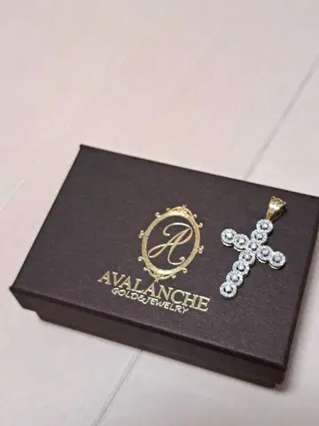 아발란치 아발란치 avalanche 10k 다이아몬드 크로스