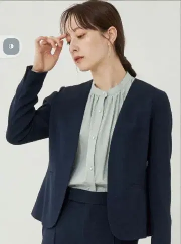 그린 레이블 릴랙싱 자켓 & 타이트 스커트
