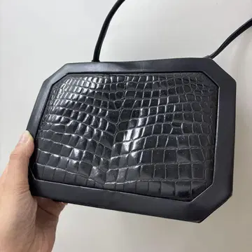 LANCETTI 천연 가죽 크로커다일 숄더백