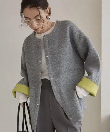 ANGIE 노카라 배색 니트 코트